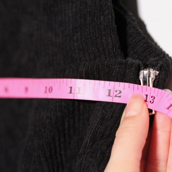 SOLD ZAFUL Dual Pockets Corduroy Pinafore Romper - Picture 12 of 13